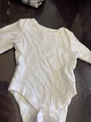 Se regala Ropa bebe 0-3