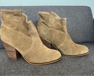 Botines tacón Pull & Bear beige talla 40