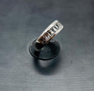 ANILLO CON CIRCONITA PLATA DE LEY 925