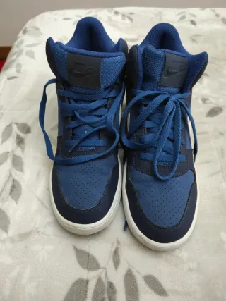 Nike zapatillas Court Borough Mid/ Dressing chico