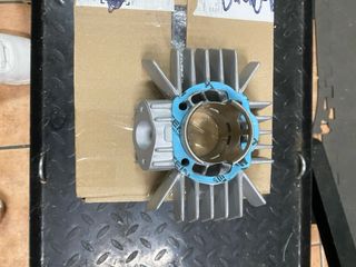 Cilindro bulon10.mk74 valido para derbi star3