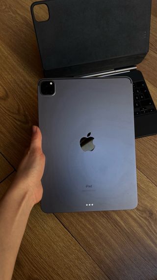 iPad Pro 11 2ª Gen + Teclado + Pencil