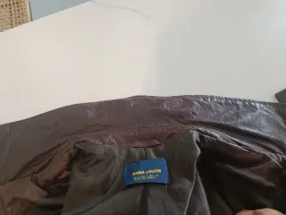 Cazadora de piel marrón