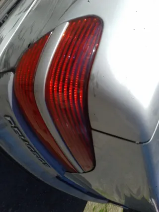 Piloto trasero izquierdo Peugeot 406