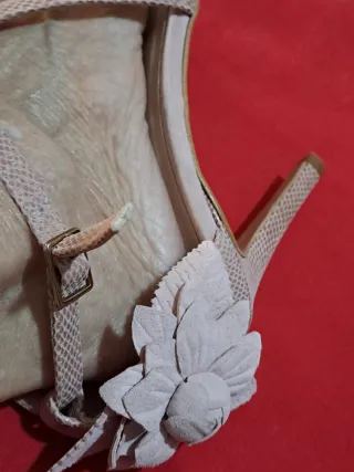 Sandalias de piel , de vestir, nuevas