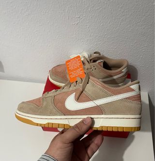 Nike Dunk Low Retro SE Beige/Rosa