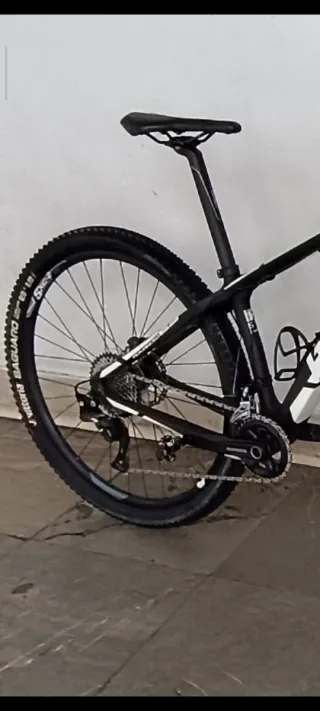 Bicicleta Giant Carbono 29 11v XT Talla S