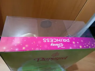 Muñeca Rapunzel con Tiara y Espejo