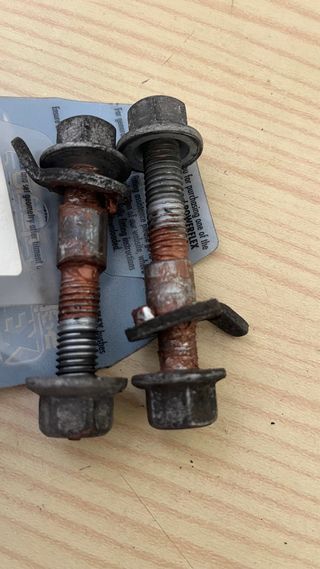 Kit Tornillos Caída Hyundai i20N PFA100-12