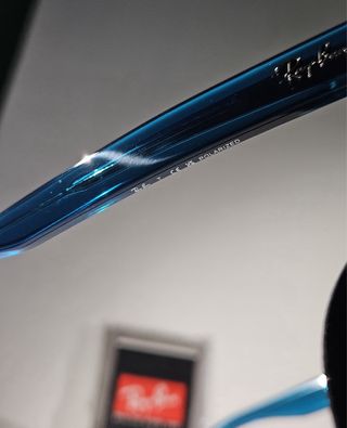 Occhiali Ray Ban Corrigan Blu Trasparent