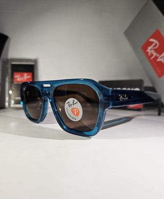 Occhiali Ray Ban Corrigan Blu Trasparent
