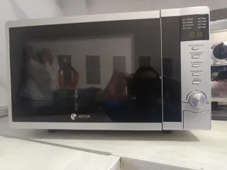 Microondas Artron con Grill