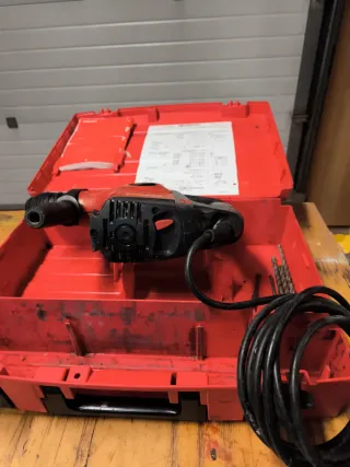 Taladro Hilti TE 16 M + cabezal brocas