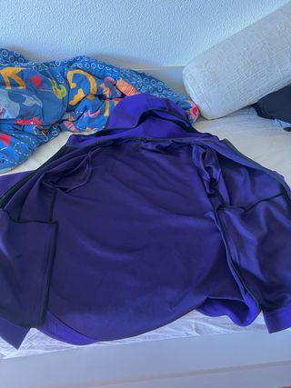 Chaqueta Nike Lakers Morada Estilo tech fleece