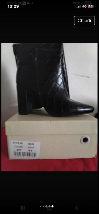 Stivali neri con tacco