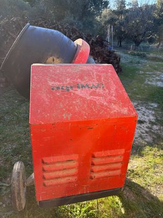 Hormigonera agriMAC Profesional Poco Uso