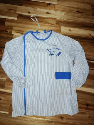 Uniforme escolar infantil