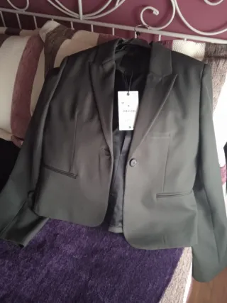 Chaqueta Zara Gris