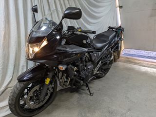 Suzuki Bandit GFS 650 S Negra