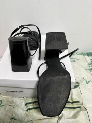 Sandalias Bershka tacón plataforma negras