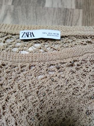 Top punto calado beige con brillantes