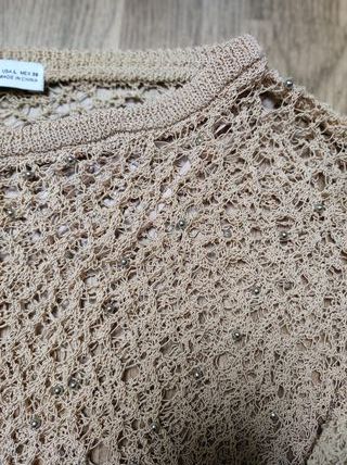 Top punto calado beige con brillantes