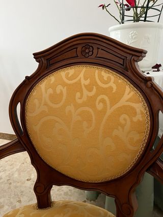 Juego de sillones de madera