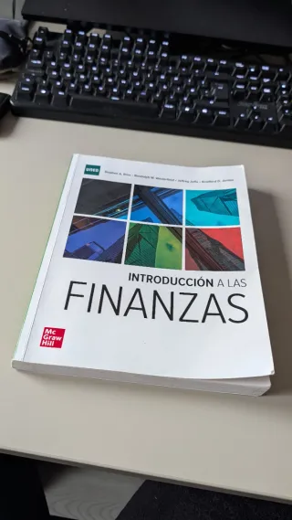 FINANZAS CORPORATIVAS. ROSS