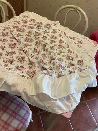 Set tessile centrotavola + runner floreale