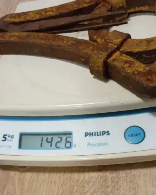 Lote de 3 aldabas y 1 llamador