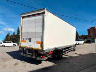 Camion rigido Daf Lf 320 2017