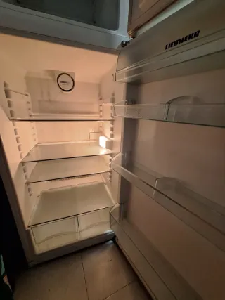 Nevera Liebherr blanca ESCUCHO OFERTA!.