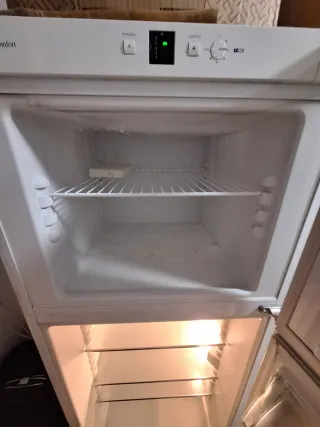 Nevera Liebherr blanca ESCUCHO OFERTA!.