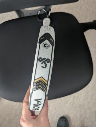 Víbora Yarara Pro White 2025