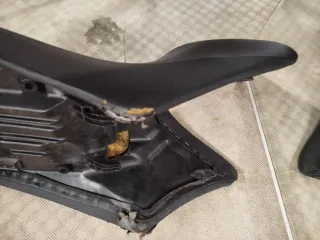 Asiento Honda Varadero 125 año 2006