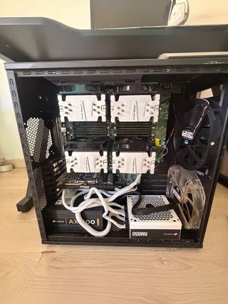 Supermicro X9QRI-F+ Workstation