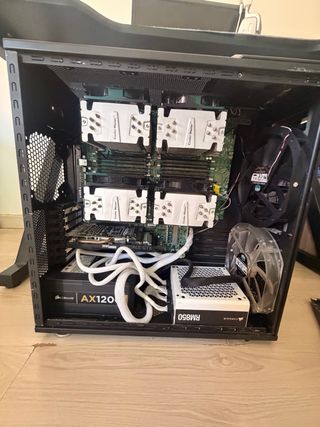 Supermicro X9QRI-F+ Workstation