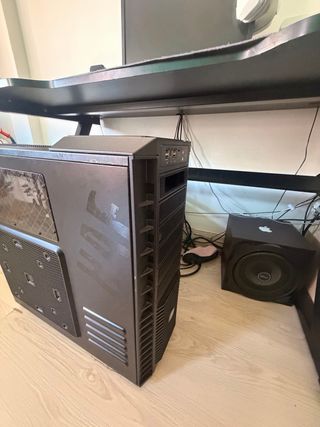 Supermicro X9QRI-F+ Workstation