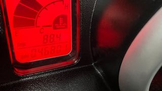 Yamaha XMAX 125 Scooter Negra y Blanca