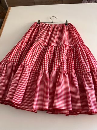 Falda canastera hecha a mano a estrenar