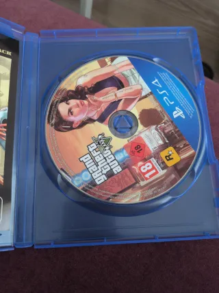 GTA V Premium Edition PS4