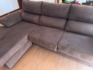 Sofá chaise longue marrón tela