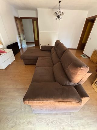 Sofá chaise longue marrón tela