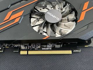 Tarjeta Gráfica Gigabyte GeForce GT 1030 2GB