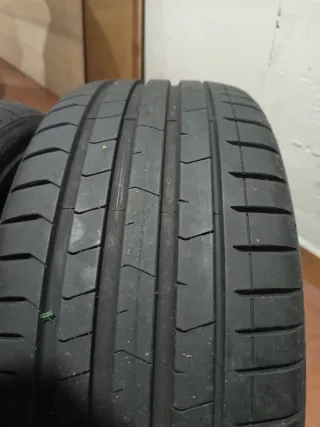 Pirelli P-Zero 235/35 R19 91Y