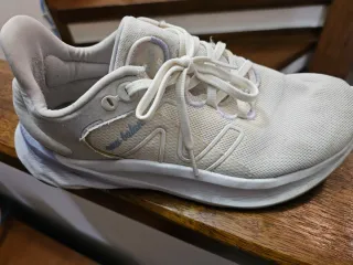 New Balance Scarpe Running + Marsupi