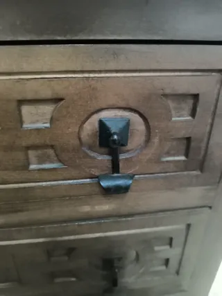 Cómoda de Madera Maciza