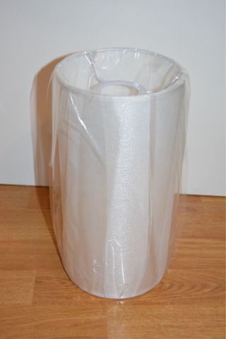 Pantalla de lámpara alta de tela y plástico