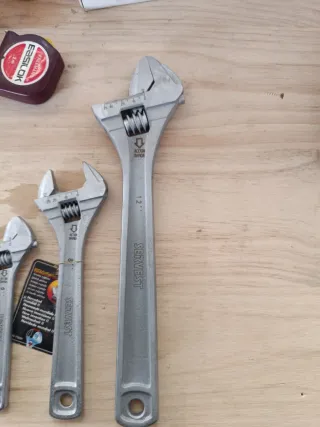 Juego 3 Llaves Inglesas Ajustables Servest