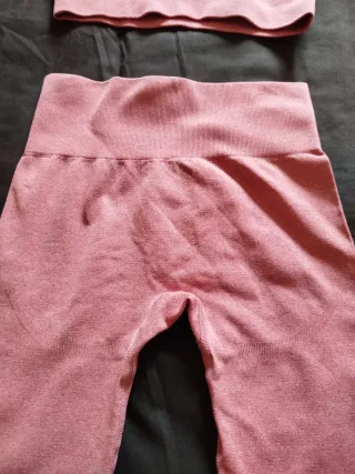 Conjunto deportivo rosa talla S